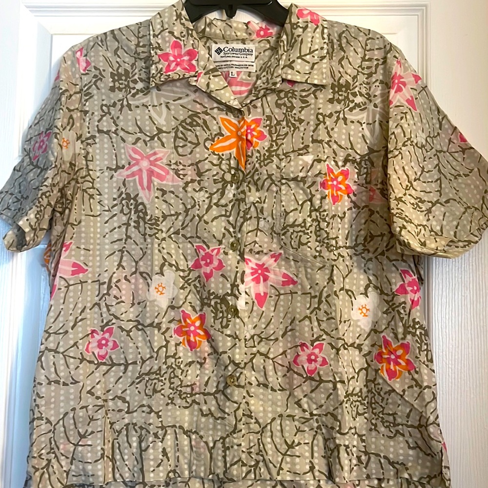 Columbia Sportswear top